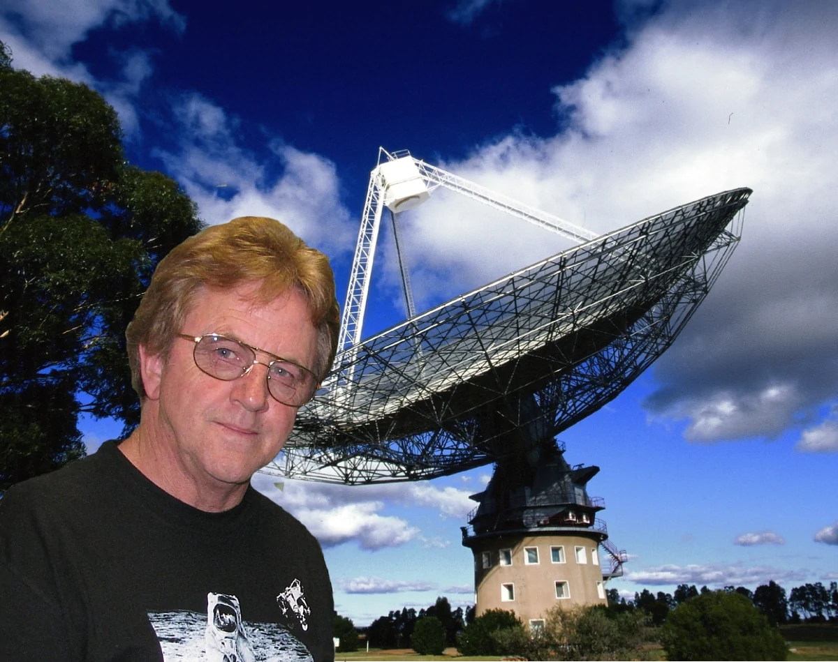 Australian astronomer Dave Reneke at the Parkes Radio Telescope